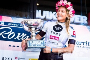 Стефани Гилмор выиграла чемпионат мира ASP